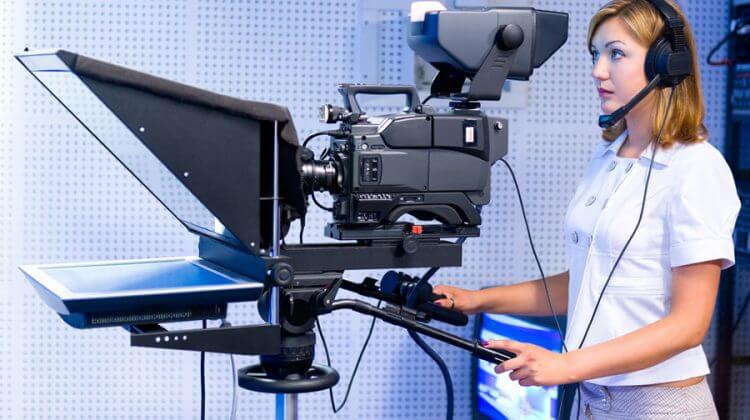 Best Teleprompter Apps For iPhone & iPad