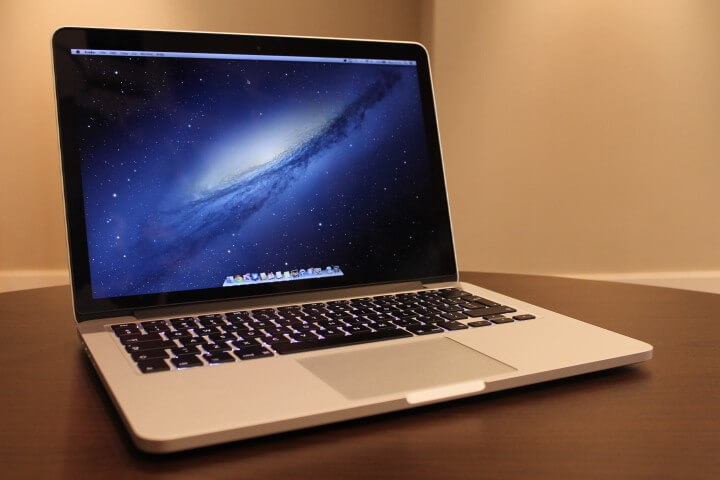 MacBook Screen Flickering Problem