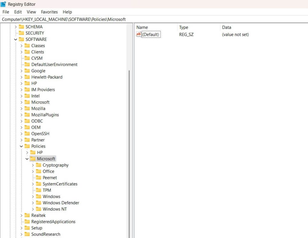 regedit activate windows defender